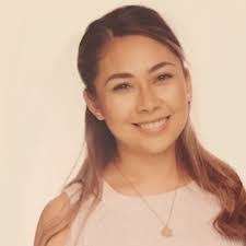 Nicole Rabe's Instagram, Twitter & Facebook