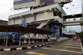 From here, guests can enjoy easy access to all that the lively city has to offer. Kelana Jaya Lrt Station Klia2 Info