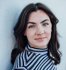 Sarah Reid's Instagram, Twitter & Facebook