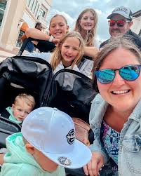 Abby O'Neil (@mrsabbyoneil) • Instagram photos and videos