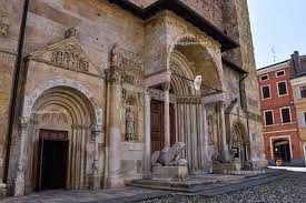 It has around 27,000 inhabitants. Weekend A Fidenza Tre Giornate Alla Scoperta Del Territorio