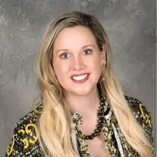 Shannon Snowden's Instagram, Twitter & Facebook