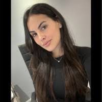 Ana Folgar's Instagram, Twitter & Facebook