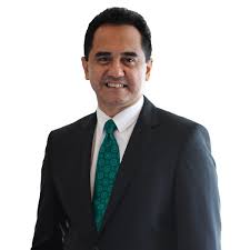 Wan zulkiflee, or wan zul as he is popularly known, will be heading to malaysia airlines bhd as chairman after 37 years at petronas. Petronas Tan Sri Wan Zulkiflee Ranked Amongst World Top 100 Brand Guardians Asean Oil And Gas Monitor