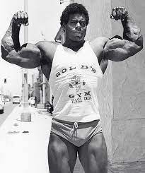 The Rise and Fall of Bill Pettis, the Man With the 'Biggest Arms in the  World'