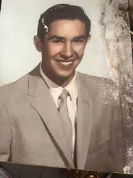 Help restoring father's senior picture?