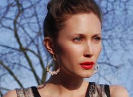 Sophia's earrings again