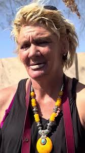 How Did Angela from Lost in Pheonix End Up in Rehab