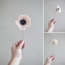 Learn How To Make A Simple And Beautiful Felt Anemone Flower Felt Flowers Patterns Anemone Flower Felt Flower Template