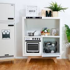 Wer Ist Gerade Zum Weihnachtsfest Das Liebste Helferlein In Der Kuche Oh Ja Die Spulmaschine Und Die Fe Ikea Ideen Ikea Kinderkuche Gepimpt Kinder Zimmer