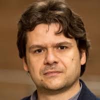 Alma Manes's Instagram, Twitter & Facebook