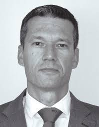 Albert Esteves's Instagram, Twitter & Facebook