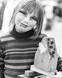 Islanders host rally for islet