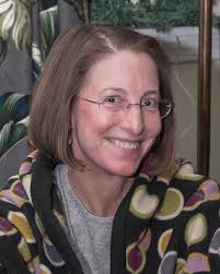 Elizabeth Dumont's Instagram, Twitter & Facebook