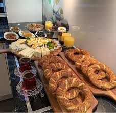 Arabic Breakfast With Sesame Bread Rezepte Turkische Kuche Aperitif