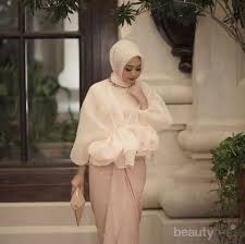 Desain baju pakaian dinas harian (pdh) dengan menggunakan coreldraw x4 mudah dan praktis desain ini merupakan kelanjutan dari desain sebelumnya. 5 Model Kebaya Muslimah Organza Yang Banyak Dipakai Selebgram Untuk Kondangan