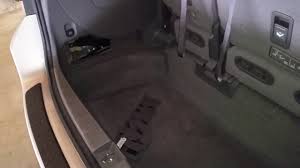 What do you need to know when using a floor jack? 2005 2010 Honda Odyssey Minivan Floor Jack Lug Nut Wrench Location Cargo Area Youtube