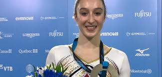 Gymnaste nina derwael pakte zondag in de finale op de brug met ongelijke leggers een historische gouden medaille. Nina Derwael Schrijft Belgische Turngeschiedenis Focus On Belgium