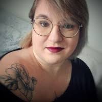 8 "Daisy Frank" profiles