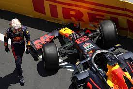 As the dust began to settle on the banks of the caspian sea. Max Verstappen Crashes Out In Final Practice For Azerbaijan Grand Prix The Independent