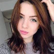 Leanna Ashley's Instagram, Twitter & Facebook