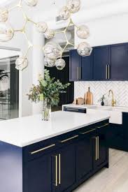 Kitchen islands are bolder than ever. 54 Stunning Modern Mid Century Kitchen Remodel Ideas Century Ideas Kitchen Mid Modern Rem Cozinhas Modernas Design De Cozinha Decoracao Cozinha Ideias