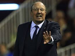 Official webpage of coach rafa benitez. Rafa Benitez In Valencia Verehrt In Madrid Kritisiert Goal Com