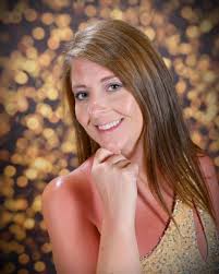 2023's edition of Glamour Shots! 🤣 #ifykyk