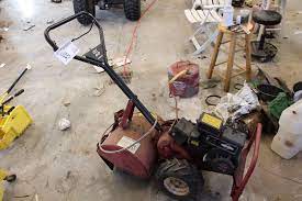 R5001 5 hp large frame rear tine tiller series 1 r8001s 8 hp large frame rear tine tiller series 1. Snapper I R T Tiller W Briggs Stratton 4hp Motor Afton Shop Equipment And Vintage Motorcycle Car Sale K Bid