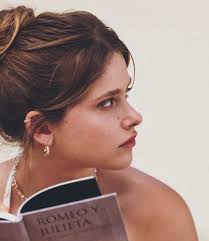 Celebrities compete to “colonize” the Red Planet in “Stars