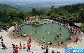 Tempat Wisata Bandungan Semarang Cocok Untuk Mudik Lebaranmu Dolores Park Grands Travel