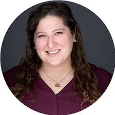 Elizabeth Heideman's Instagram, Twitter & Facebook