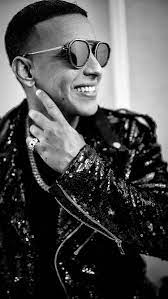 Pin De Brige En Daddy Yankeepr Daddy Yankee Imagenes De Cantantes Cantantes Famosos