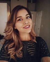 Meet Estefanie Alvarez: The Mogul president at the University of Illinois  at Chicago