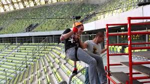 Als 1945 der verein lechia gdańsk gegründet wurde, entschied sich der verein, das stadion als austragungsort für heimspiele. Zip Lining Across The Lechia Gdansk Stadium Youtube