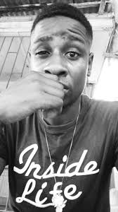 Hey ppl I'm a vocalist im straggling with da arrangement of da song lyk i  can sing politely in da.verse then