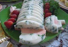 Olahan bayam untuk anak ini akan menyehatkan dan menumbuhkan supaya cepat tumbuh besar. Resep Puding Bayam Wortel Untuk Anak Yang Sehat Bergizi Dan Cara Membuat Puding Bayam Balita Lengkap Olahan Puding Bayam Lapis Puding Resep Puding Resep Wortel