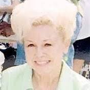 Ellen Mcminn's Instagram, Twitter & Facebook