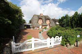 Gesuch 250 m² 8 zimmer. Haus Zum Verkauf Heedweg 10b 25826 Sankt Peter Dorf Sankt Peter Ording Mapio Net