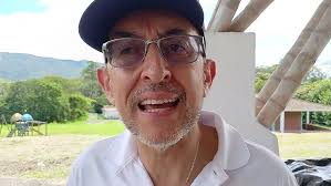 Con Fernando Paez Mejía de la Cadena Melodía de Colombia en Guaduas,  Cundinamarca.