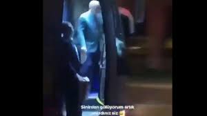 May 30, 2021 · i̇ddiaya göre, bir kamu kurumunda memur olan gülcan ç., çay bahçesinde oturduğu masanın sandalyesini devirdi. Hxwk 5vfhzuelm