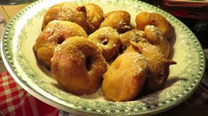 Recette Mardi Gras Beignets Aux Pommes Vanille Mere Mitraille Canal En 2020 Beignet Aux Pommes Recette Gourmandise