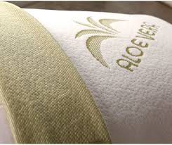 Grazie al supporto del collo e della testa, permette di mantenere la forma naturale della. Amazon De Evergreenweb Topper 160x190 Cm Hohe 7 Cm Aus Memory Foam Flocken Mit Aloe Vera Faser