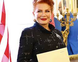 Ambasador usa w polsce georgette mosbacher. Georgette Mosbacher Nowa Ambasador Usa W Polsce Zaliczyla Kolejna Wpadke Viva Pl