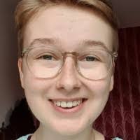 Hannah Ringquist's Instagram, Twitter & Facebook