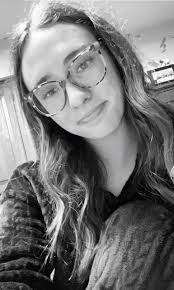 Bailey Layne's Instagram, Twitter & Facebook