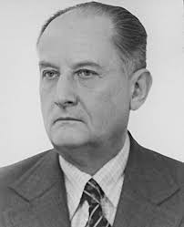 File:Jan Karol Kostrzewski.jpg