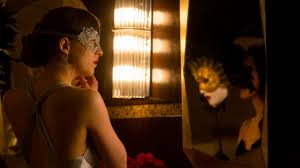 Earned it by the weeknd is an r&b/chamber pop track that just oozes seduction. Fifty Shades Darker Diesmal Tut S Wirklich Weh Kultur Sz De