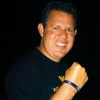 60+ perfis com “Goodman”