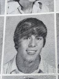 Mark Pfeil's Instagram, Twitter & Facebook